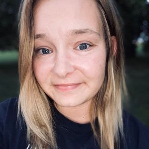 Meet your Posher, Tauni